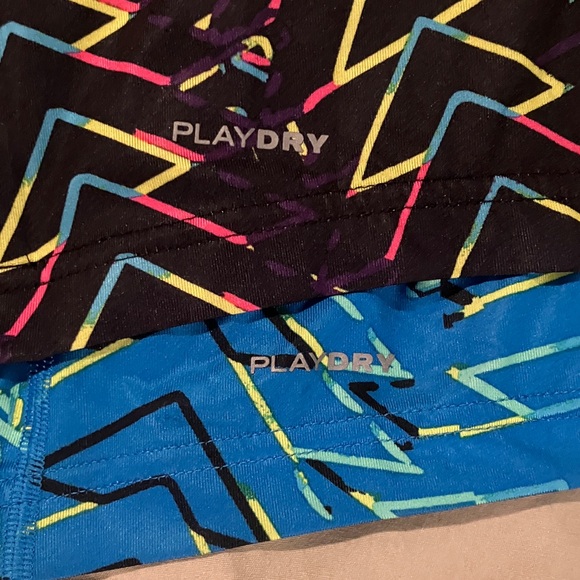Reebok Women's PlayDRY Black and Blue Patterned Tank Tops - Picture 6 of 7